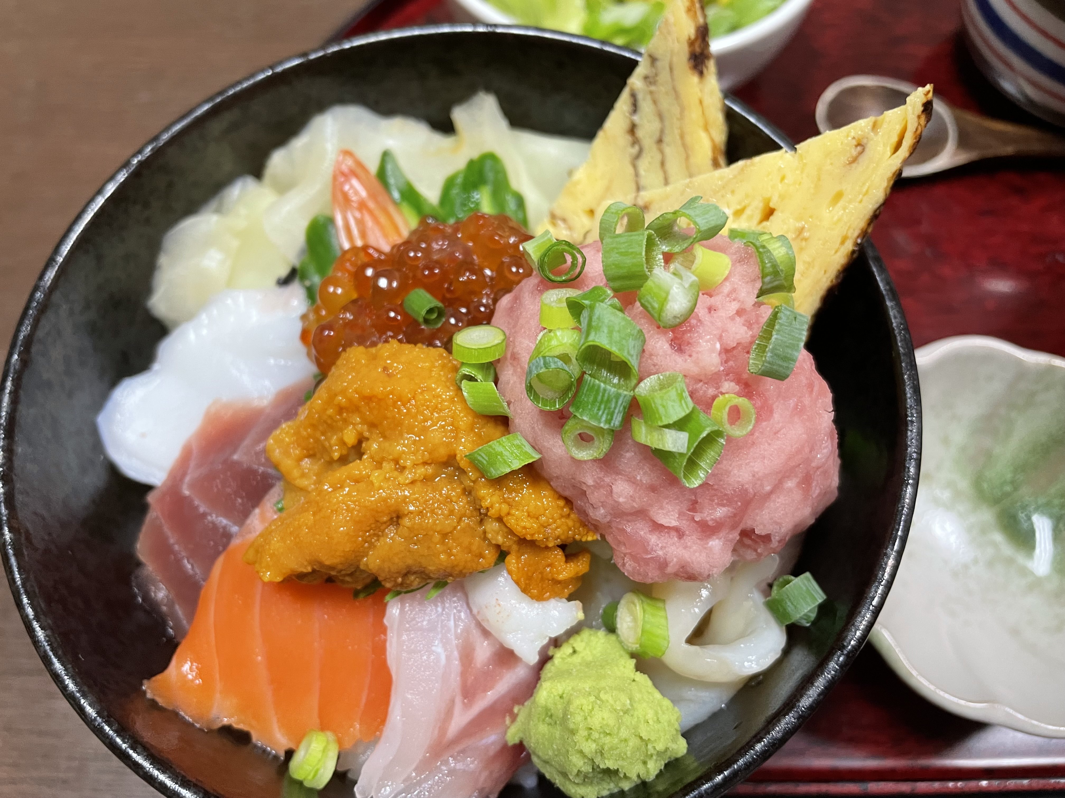 海鮮丼